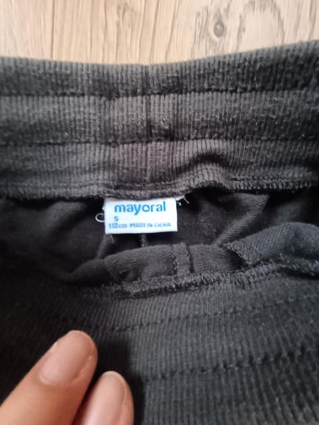 Tepláky, mayoral,110