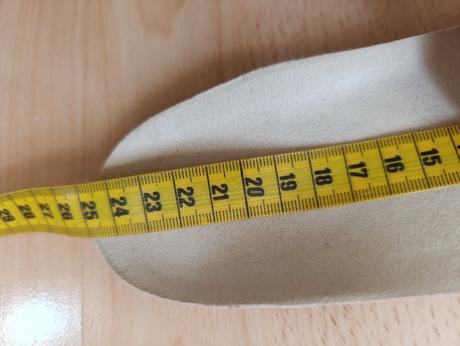 Kožené tenisky, 37