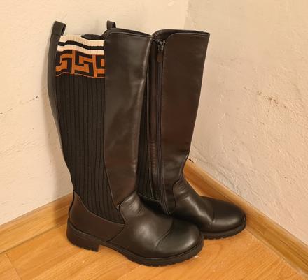 Vysoké čižmy s farebnou gumou, 40