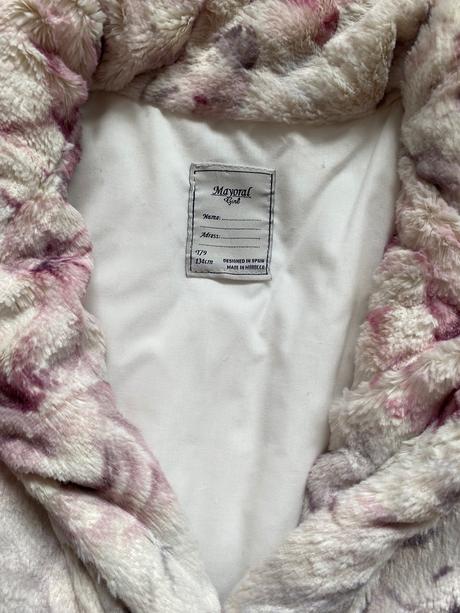 Bunda 134 zn. mayoral, mayoral,134