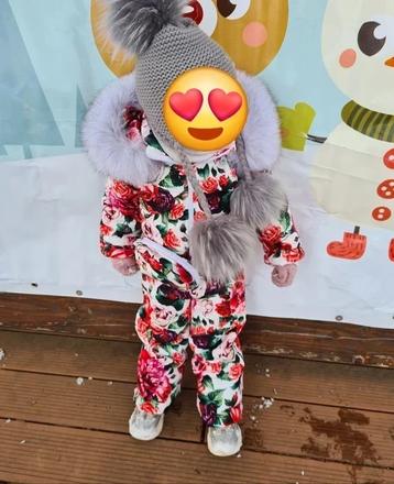 Kvetinová zimná kombinéza, 98