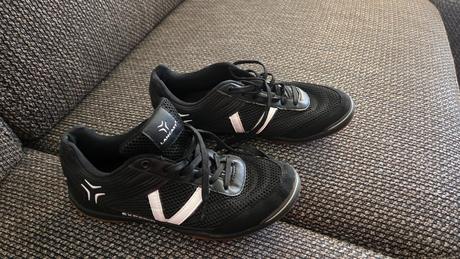 Tenisky do telocvicne, 39