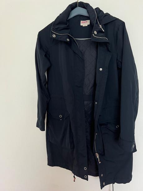 Dobber suprova tmavomodra parka s kapucou zo zalan, s