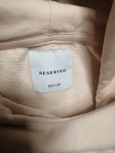 Mikinka, reserved,152