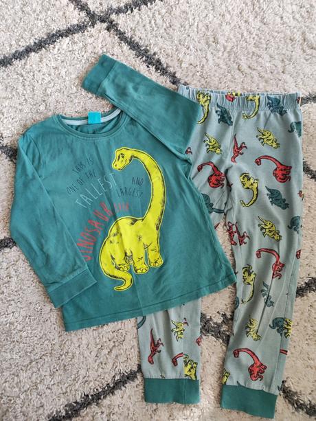 Pyžamo pre chlapca 110/116, 110