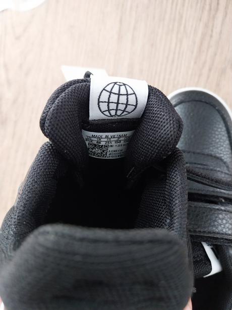 Adidas tenisky, adidas,25 / 26 / 27