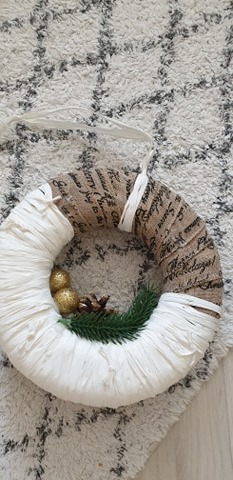 Vianočný veniec na dvere, 