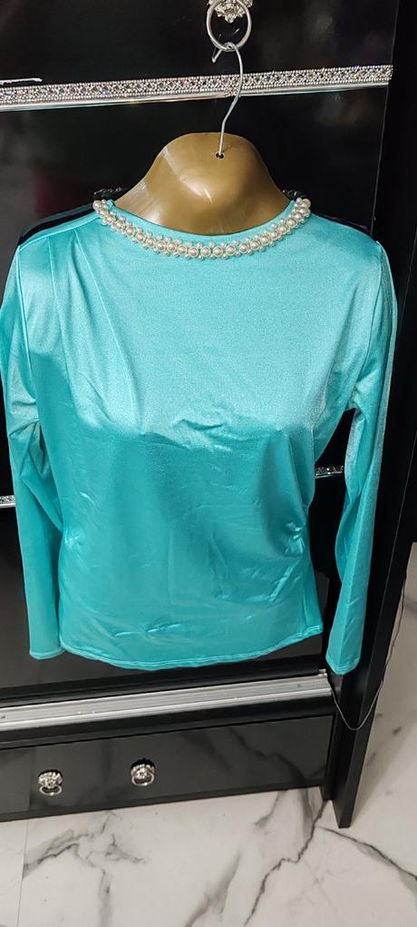 Luxusne tricko tyrkys, s