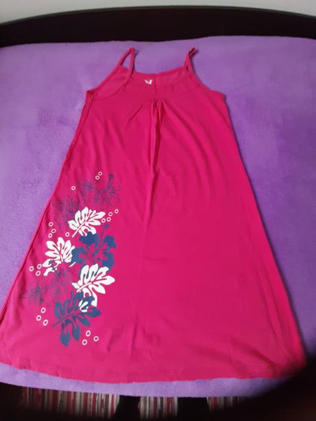 Detske šaty 146/152, 152