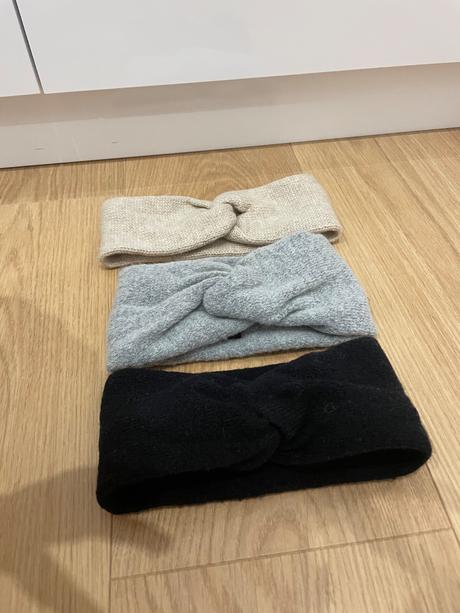 Čelenka vlnená, zara