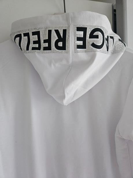 Teplakova suprava karl lagerfeld, l