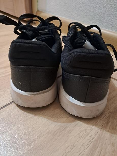 Tenisky kožené adidas velkost 38, adidas,38