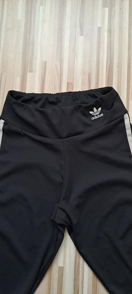 Kraťasky v.34, adidas,34