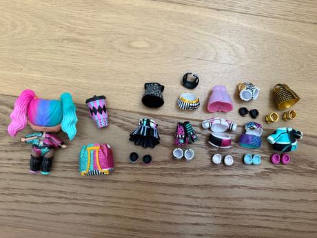 Lol surprise (adventný kalendár),