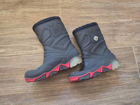 Blikajúce čižmy č.28-29, 28