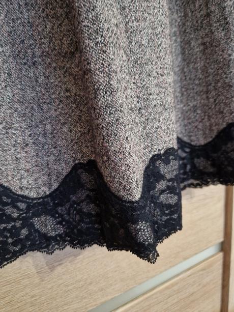 Tvídová áčková sukňa s krajkou xs, xs