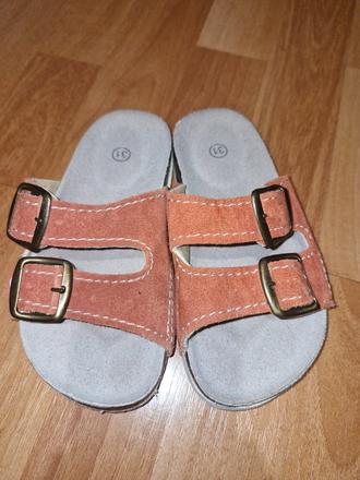 Dievčenské slapky, 31