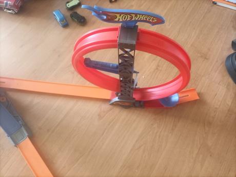 Hot wheels jumbo stunt combo, 