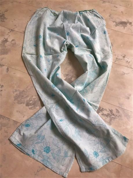 Batistové 7/8 pyžamkové nohavice, l