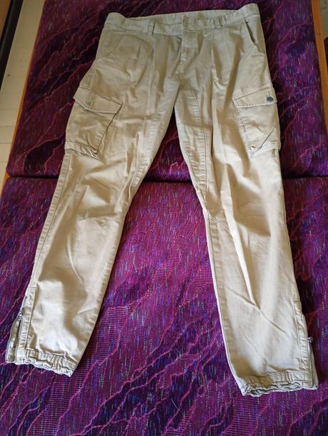 Voľnočasové nohavice, esprit,42