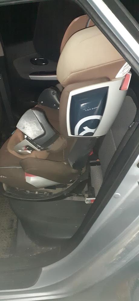 Autosedačka cybex pohodlná, spával v nej furt, cybex