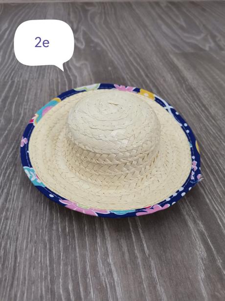 Oblečenie a obuv pre bábiky,