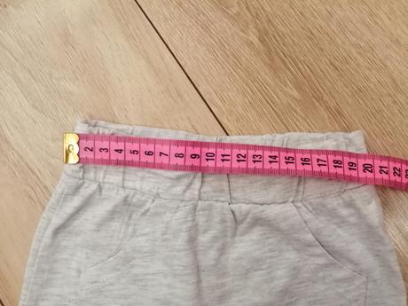 Parádne kraťasky, 74