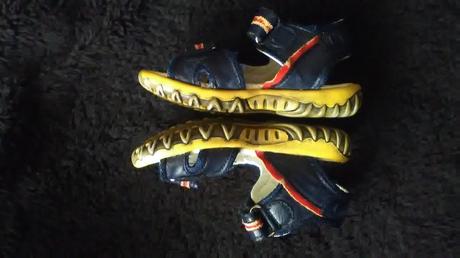 Tmavomodré sandálky-darujem k nákupu, skippy,23