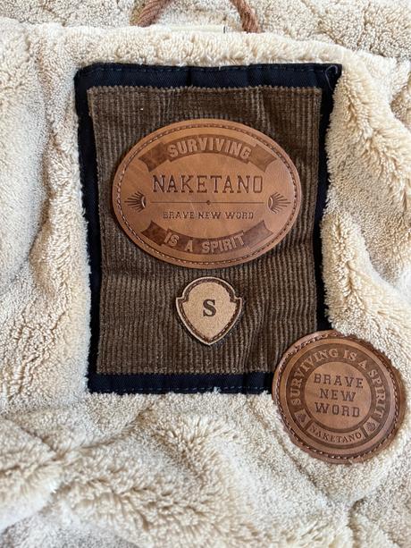 Hrubá vesta naketano, s