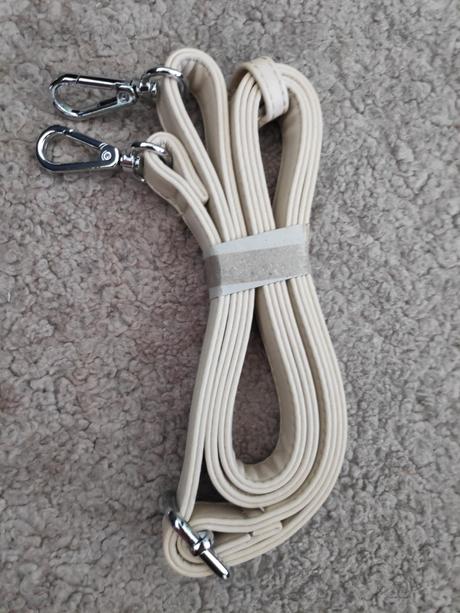 Balik ramienok na tasku, 