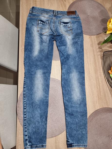 Th rifle -a, tommy hilfiger,32