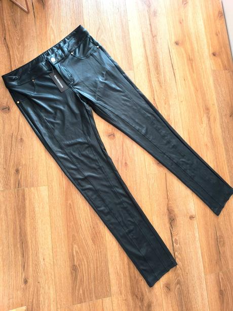 Calzedonia tenké kožené nohavice, calzedonia,s