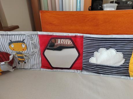 Interaktívna knižka pre bábätká - mamas & papas, 