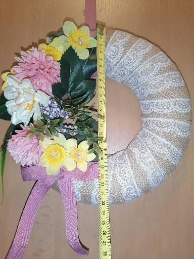 Hana kade veniec na dvere - jar, 