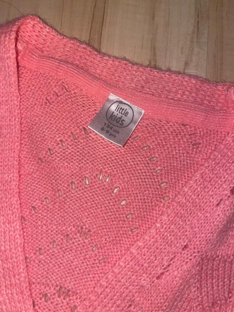 Dievčenské svetríky veľ.134, sinsay,134