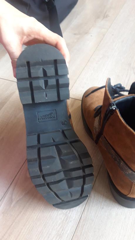 Členkove topánky, 39