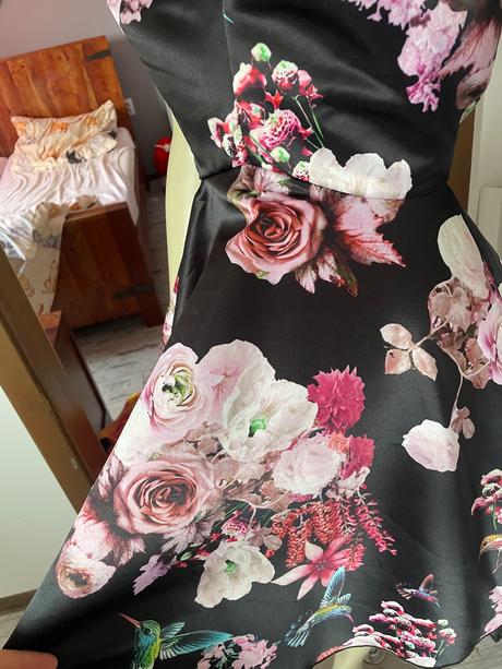 Luxusne saty pinko, pinko,s