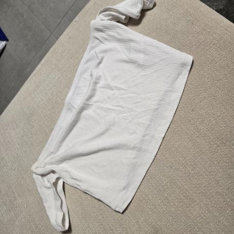 Vsetky topy za 1,50, bershka,s