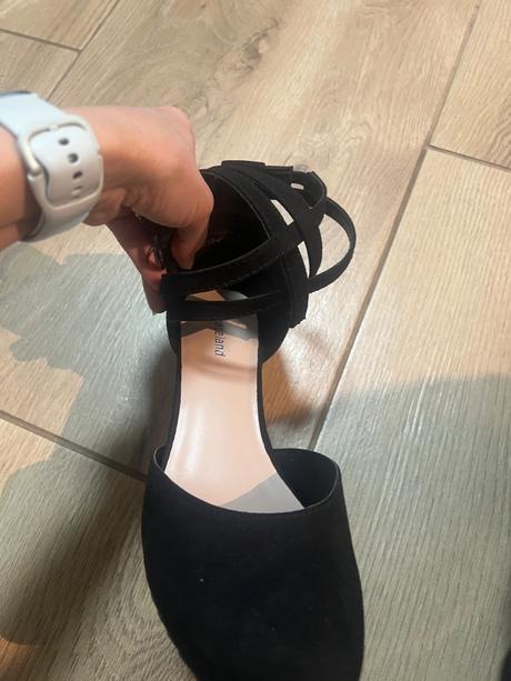 Čierne topánky, graceland,37