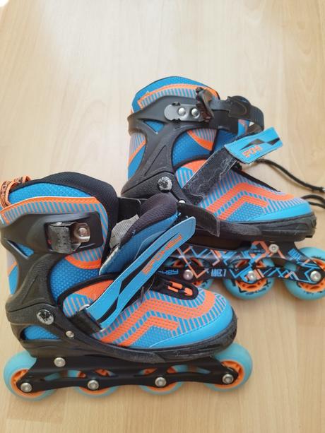 Kolieskové korčule, 30