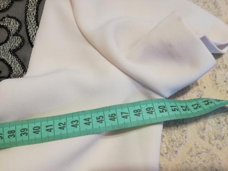 Šaty 46 nové s poštou, 46