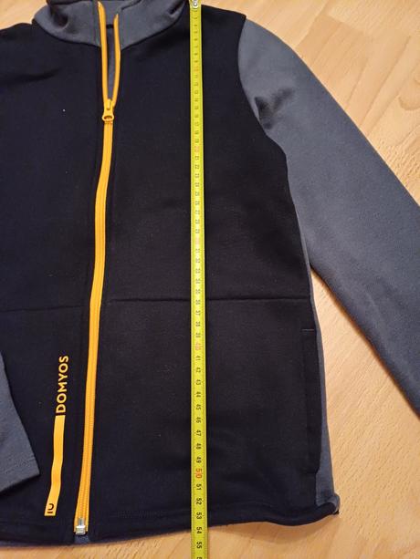 Tepláková súprava., decathlon,146