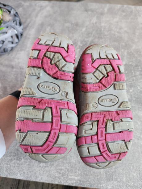 Čižmy, kornecki,25