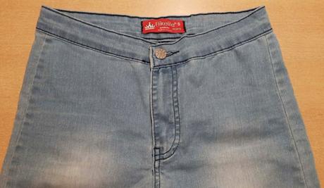 Predám tenké roztrhané rifle veľ.s, s