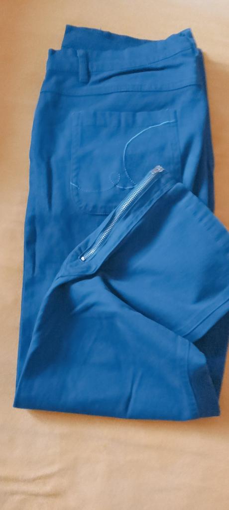 Smrncove nohavice, 40