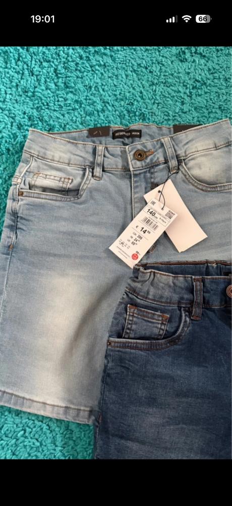 Šortky, reserved,140