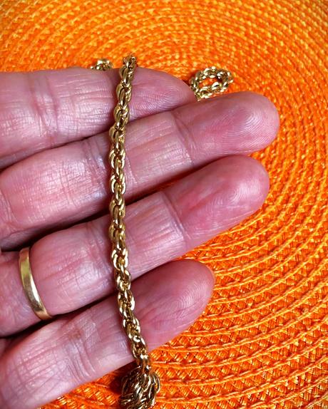 Súprava bižutérie,