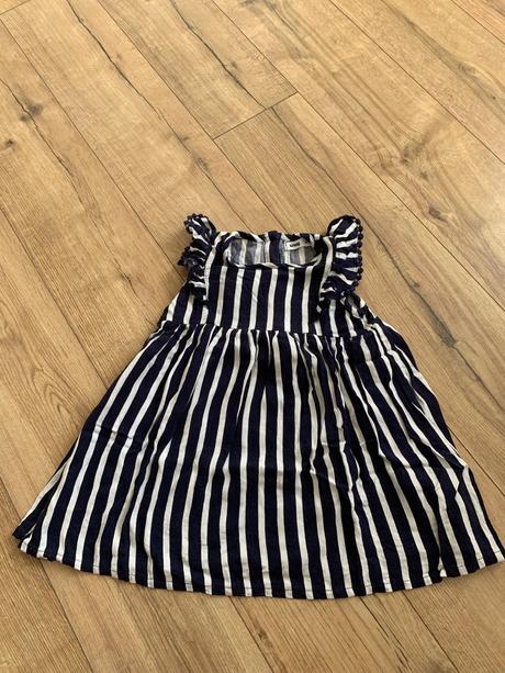 Letne saty v.98, sinsay,98