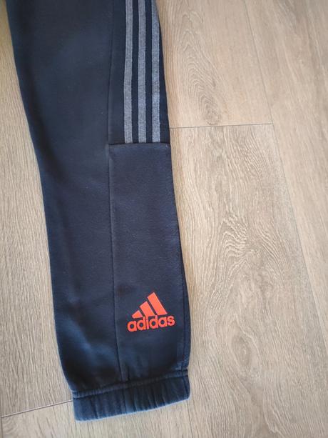 Detské tepláky zn. adidas, veľ. 10-11 r., adidas,152