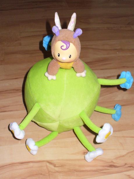 Smoby cotoons včielka na balóniku s kvietkami, 